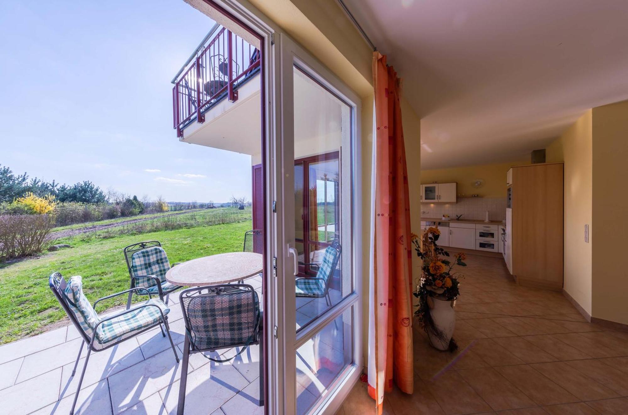Storchenruh- Familienfreundliches Ferienhaus Mit Terrasse & Direkter Golfplatzlage 고렌레빈 외부 사진